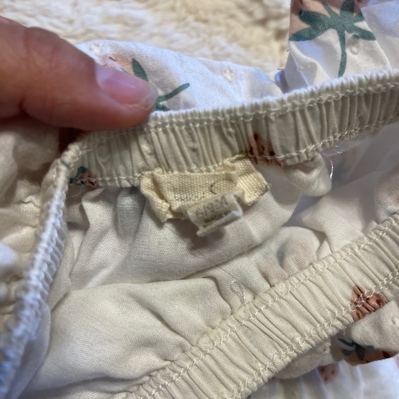 Strawberry Shorts Set - Picture 3 of 3